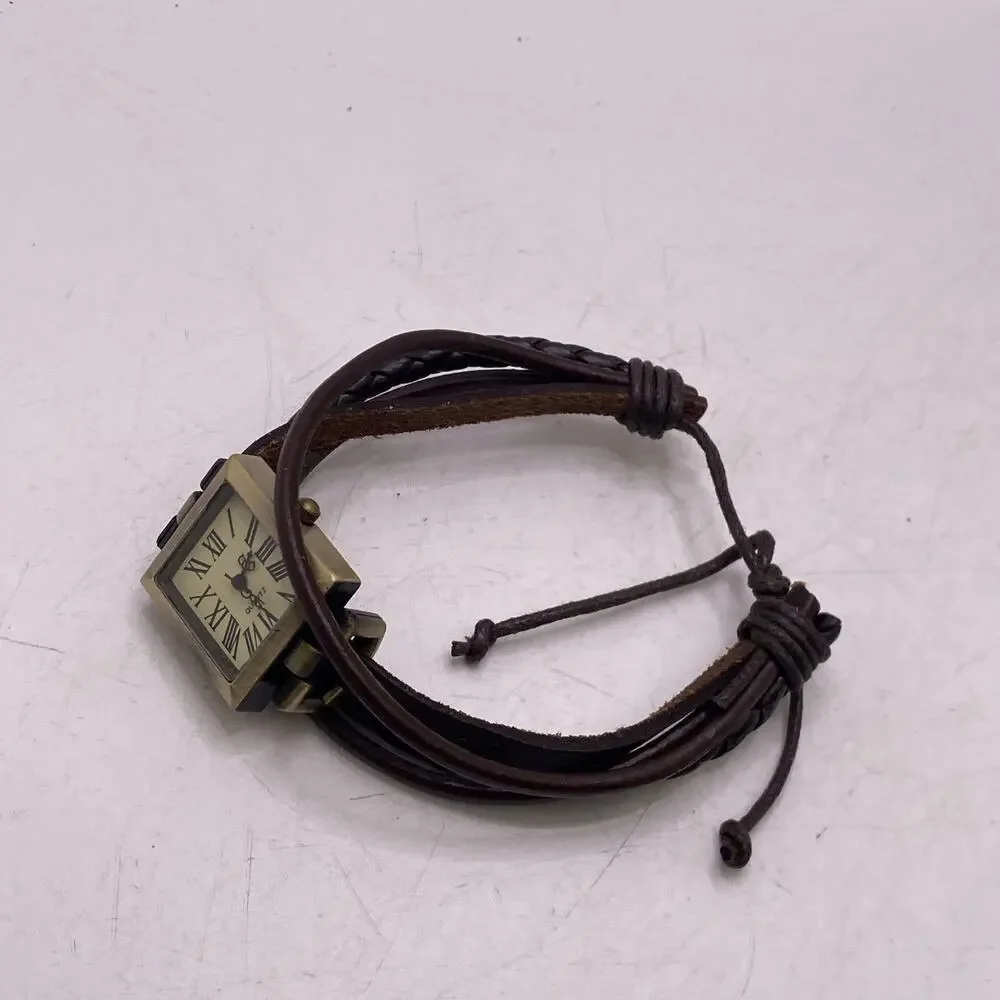 Womens Brass Tone Brown Leather Watch New Battery
